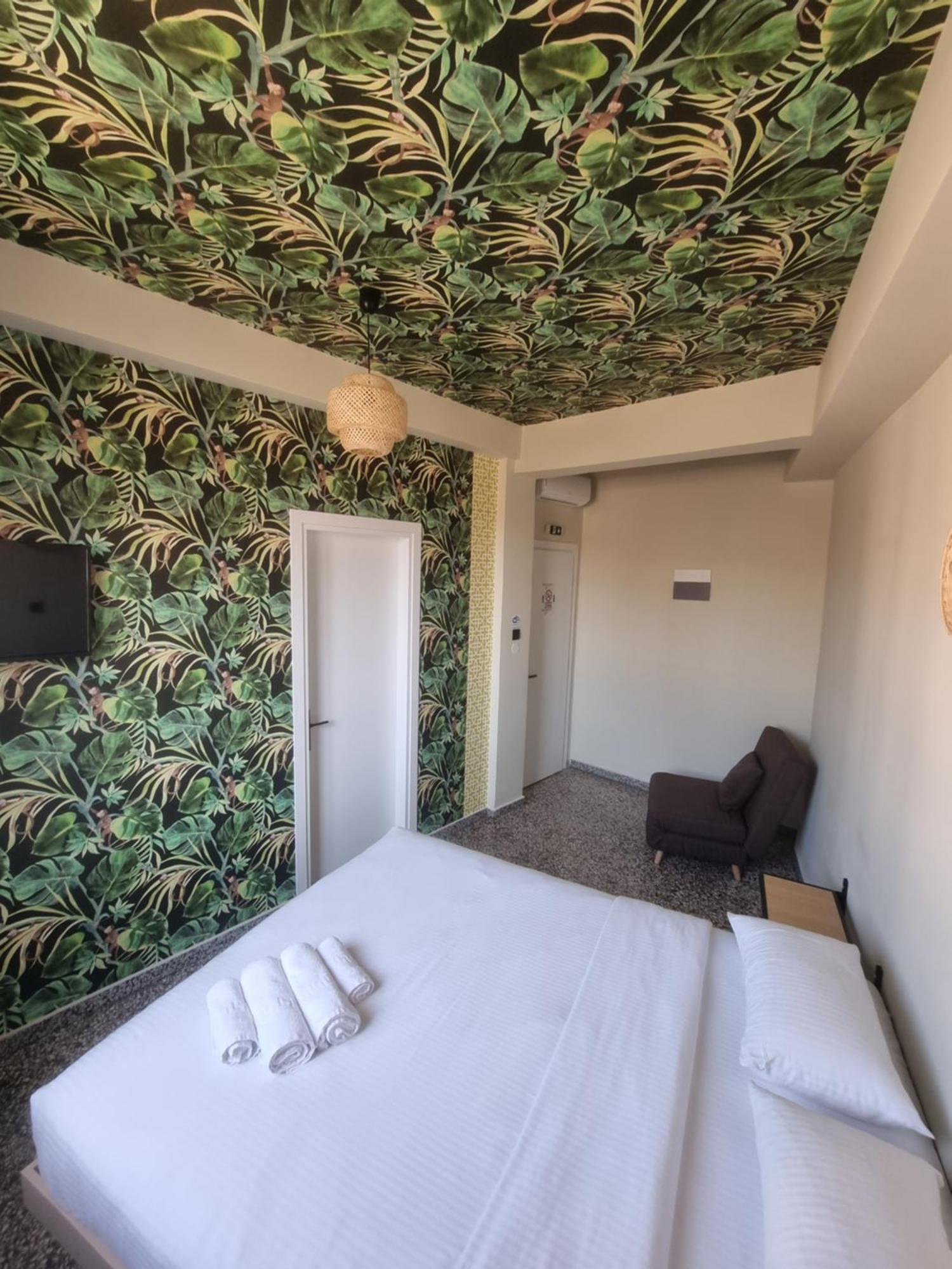 7Athens Aparthotel Buitenkant foto