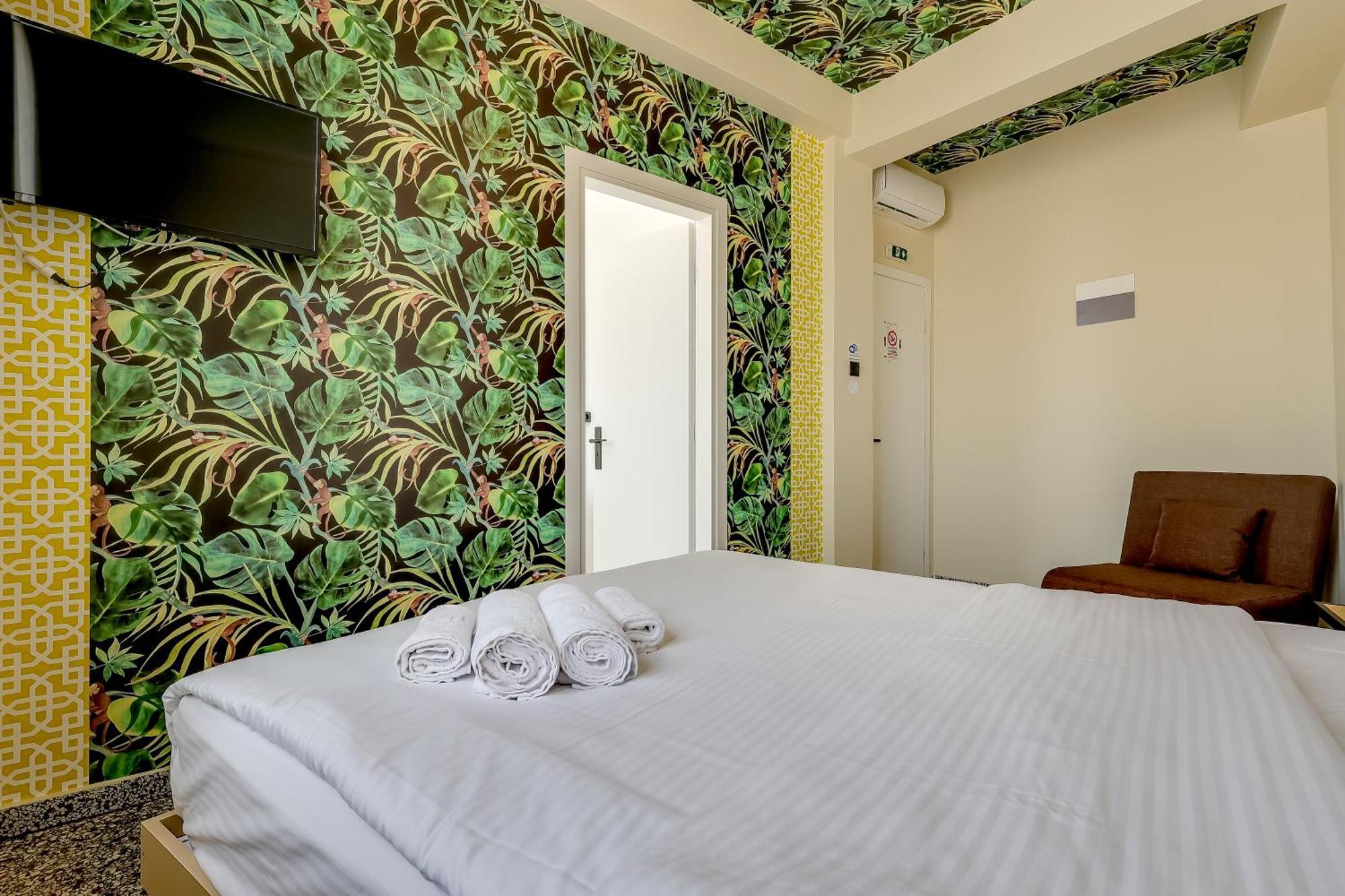 7Athens Aparthotel Buitenkant foto